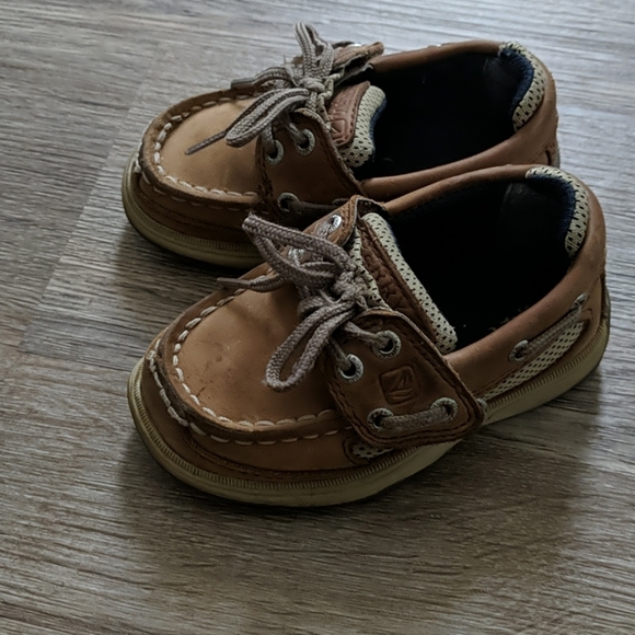 Sperry Shoes - Picture 2 of 3